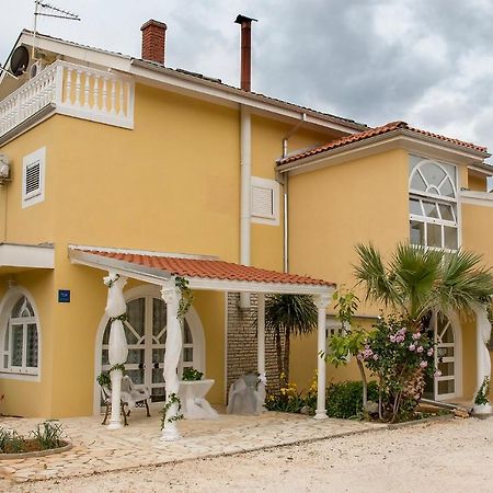 Apartments Villa Broca Brodarica  Extérieur photo